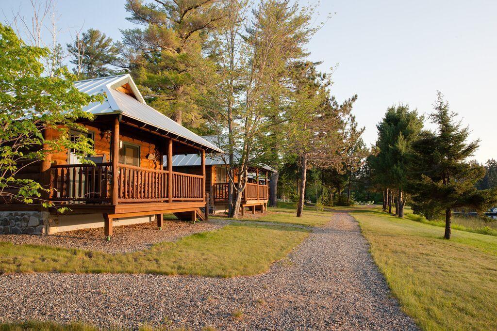 Lake Parlin Lodge & Cabins West Forks Екстер'єр фото