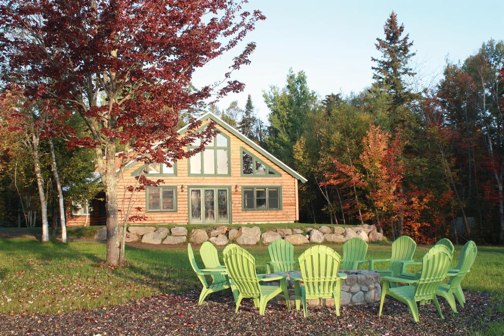 Lake Parlin Lodge & Cabins West Forks Номер фото