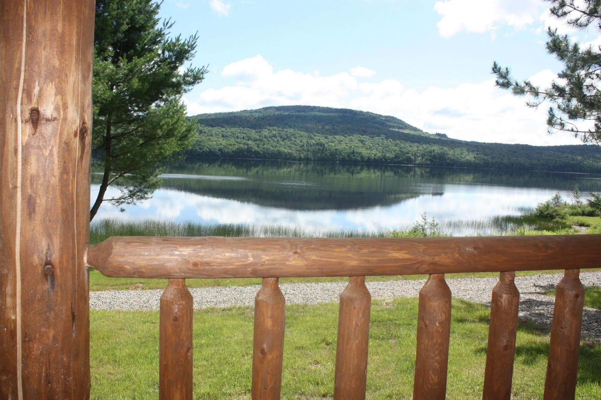Lake Parlin Lodge & Cabins West Forks Екстер'єр фото